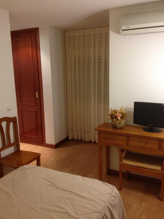 Hotel Rural Mariblanca Sacedon Room photo